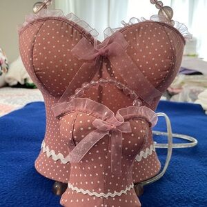 Bustier lamp and night lights